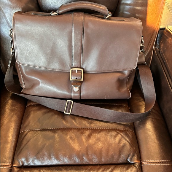 Coach leather computer bag/briefcase - Picture 2 of 4